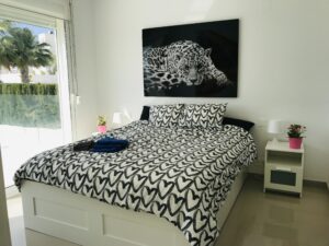 slaapkamer-casasophia-villa-huren-spanje-costablanca
