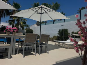 terras-casasophia-tehuur-6persoons-villa-costablanca