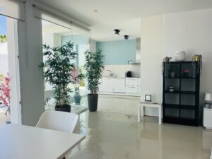 woonkamer-casasophia-costablanca-tehuur-6persoons-villa