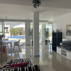 woonkamer-casasophia-tehuur-6persoons-costablanca